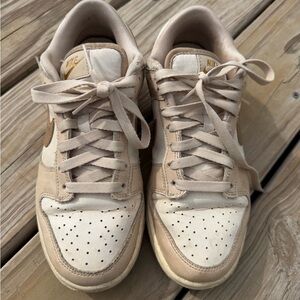 Nike Women's Beige and Cream Sneakers